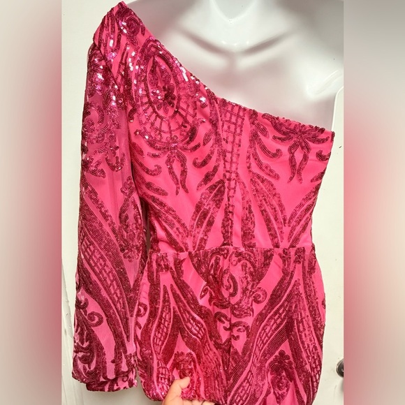 Source Unknown Pink Sequin One-Shoulder Gown - Picture 7 of 10